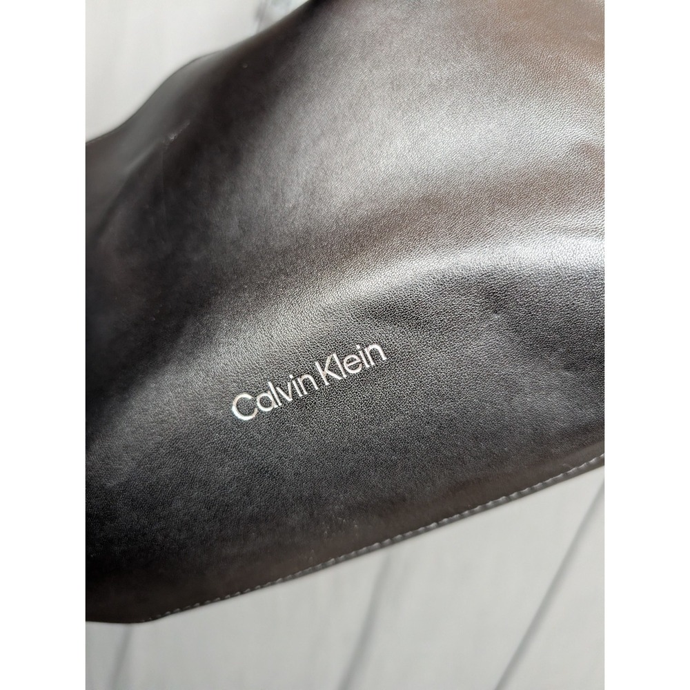 Calvin Klein‎ Jeans Ultralight Camera/Shoulder Bag - Picture 11 of 13